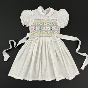 Vintage Fructuoso Girl's 4/5 Mini Rosebud Smocked Dress Prairie Cottagecore